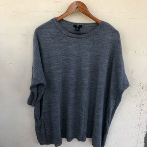 SOLD ‼️ H&M Sweater